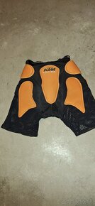 Predám short KTM - 2