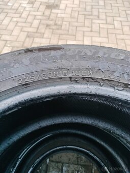 Predám letné pneumatiky Dunlop 225/60R18 - 2