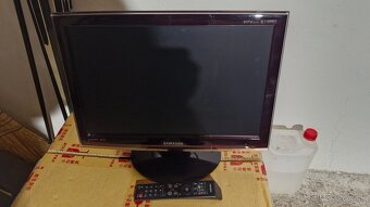 Monitor tv Samsung s do - 2