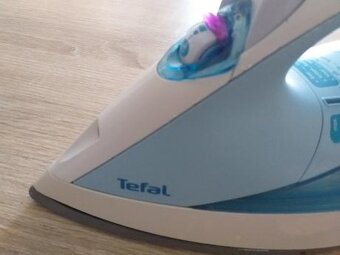 Naparovacia žehlička Tefal AquaSpeed 115 - 2