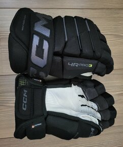 Rukavice CCM Tacks 4R pro3 - 2