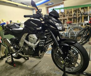 Kawasaki Z750 - 2