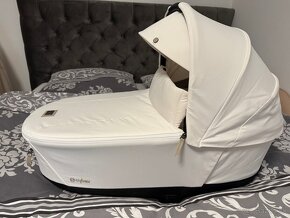 CYBEX Priam Lux Carry Cot Platinum Off White - 2