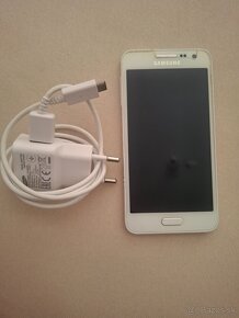 Samsung galaxy a3 - 2