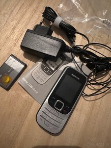 Nokia 2330 Classic - 2