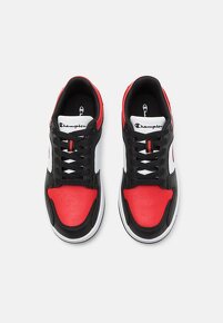 Champions rebound 2.0 low red,black,white size 39 - 2