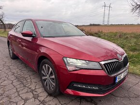 ŠKODA Superb 1.5 Tsi 110Kw DSG r.v 2022 naj 45tkm koupeno v - 2