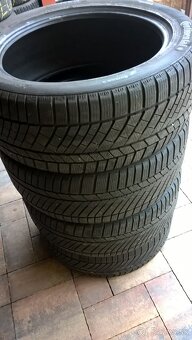 4 ks ZIMA 255/45 R19 100V CONTINENTAL cca 5 a 6 mm  rok 2020 - 2