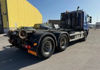 Hakový nosič Volvo FM 6x2 rv:2008 - 2