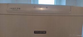 Predám kombinovanú chladničku Electrolux Inspire, Flexi Conr - 2