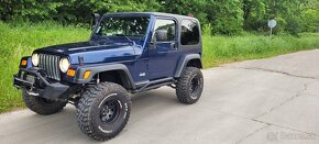 Jeep Wrangler - 2