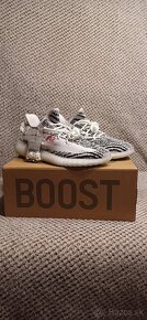 Yeezy 350 V2 zebra - 2