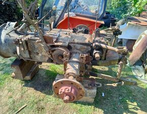 predam prevodovku s hydraulikou na zetor 25k - 2