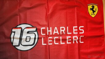 Vlajka Ferrari s originálním autogramem Charlese Leclerca - 2