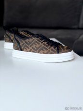 Fendi rise sneakers damské 38 velikost - 2