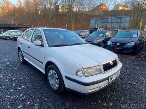 Škoda Octavia 1.6 55kW ABS el.okna původ ČR STK11/25 - 2