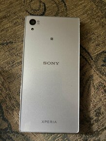 Predam Sony experia - 2