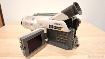 Videokamera Sony DCR-TRV320E, Digital8, Hi8, Video8 - 2