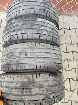 225/45R17 letne - 2