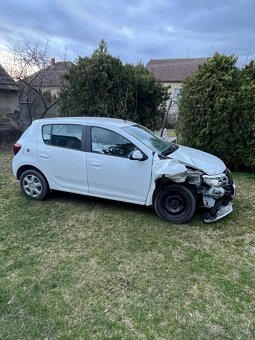 Dacia sandero 2019 havarované - 2