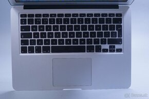 ZÁRUKA/Macbook Air 13.3"/I5 1.7GHZ/4GB RAM/128GBSSD - 2