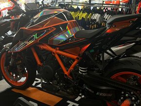 KTM 1290 super duke R / 2023 - 2