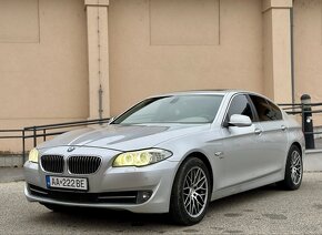 BMW 530xd F10 190kw Titansilber - 2