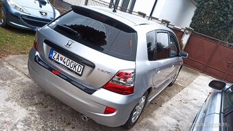 HONDA CIVIC 7g 1,4 i - 2