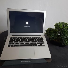 13" MacBook Air 2017 / intel core i5 / 8 Gb RAM/128 Gb SSD - 2