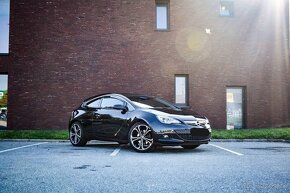 Opel Astra GTC 2.0 CDTI - 2