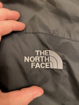 Predám THE NORTH FACE Windbreaker bundu - 2