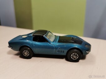 Corgi whizzwheels Chevrolet Corvette - 2