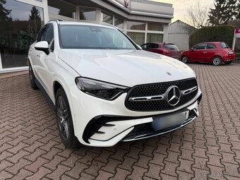 Predám NEW MODEL MB GLC 220d 4-MATIC 145kw AMG PAKET, r.v.12 - 2