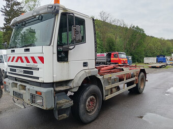 IVECO EUROTRAKKER 190E27 NOSIČ KONTEJNERŮ 10 T - - 2