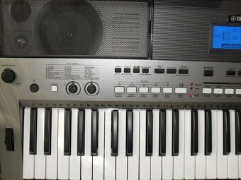 Yamaha PSR E443 - 2