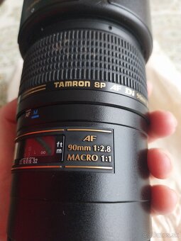 Výkonný makro objektív Tamron - 2