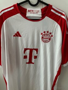 FUTBALOVÉ DRESY 25€/DRES - 2