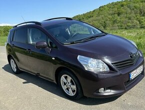 Toyota Verso 1.8 benzín 2010 100 000km - 2