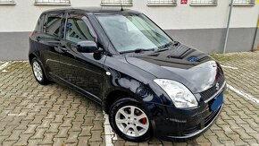 Suzuki Swift 1.3i 16V - 2