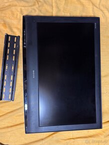 Sony BRAVIA LCD - 2