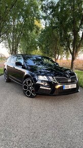 Škoda Octavia Combi 2.0 TDI RS DSG 4x4 - 2