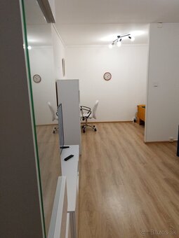 VEĽKÝ 1IZB S 6M2 LOGGIOU CENTRUM KOŚIC - 2