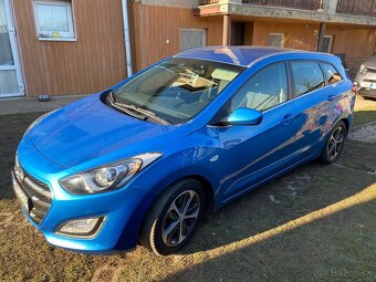 Hyundai i30 1.6 crdi 94 kw 6st manual - 2