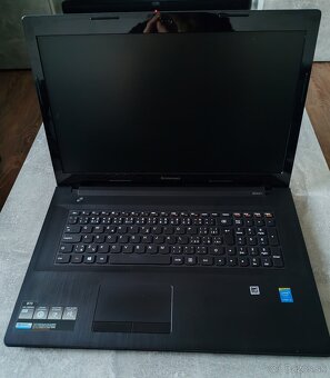 Lenovo B70-80 ( 17,3"/i5-5200u/8GB RAM/SSD 256GB/W11 PRO) - 2