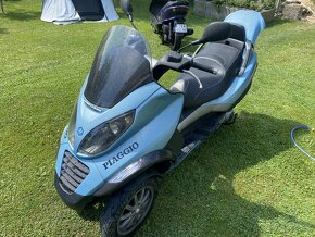 Predám piaggio mp3 125 - 2