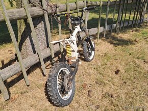 Predam pit bike . - 2