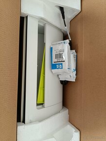 HP DeskJet 2130 - 2