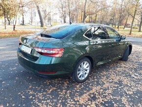 Škoda Superb 2.0 TDI 190k  DSG, zelená metalíza - 2