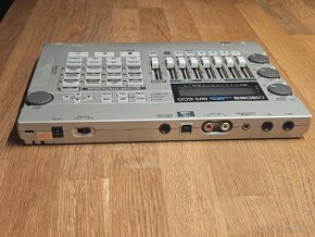 Boss BR-600 Digital Recorder
 + CF pamatova karta
 - 2