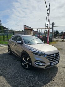 Hyundai Tucson 2.0 CRDI 136kw 4x4 - 2